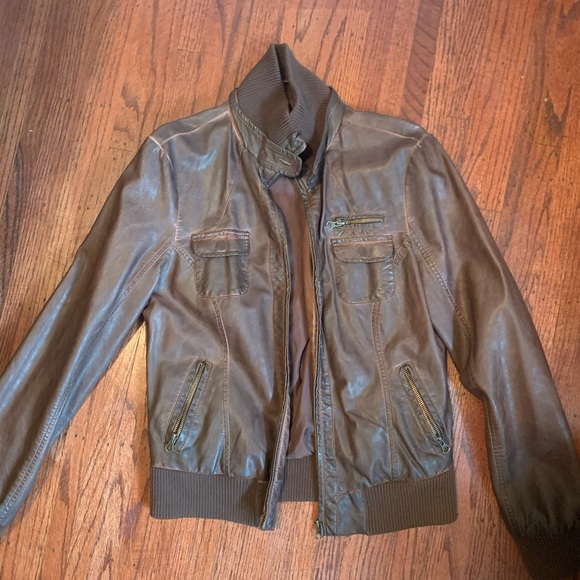 Brown leather jacket - Picture 1 of 1